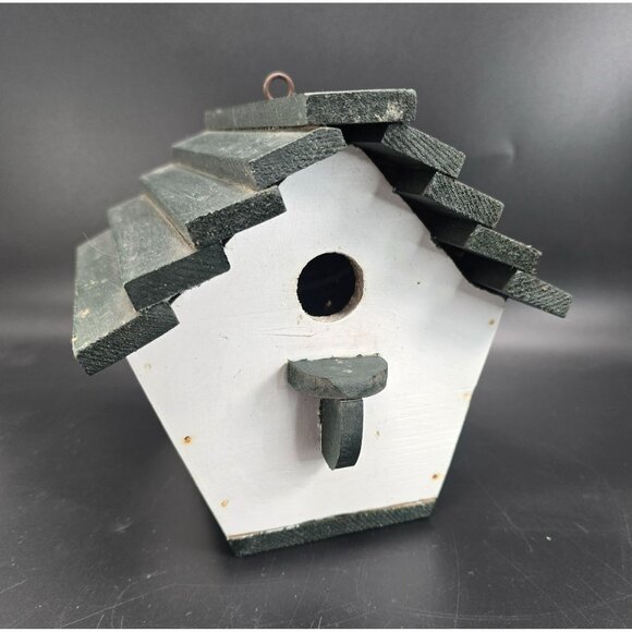 Vintage Rustic Green & White Wooden Birdhouse With Slanted Roof Folk Art CM2035 - Picture 1 of 10